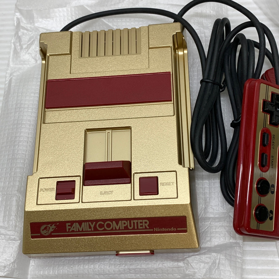 【中古品】 ニンテンドークラシックミニ ファミリーコンピュータ 週刊少年ジャンプ創刊50周年記念バージョン ゲームソフト レトロゲーム 023-260606-em-02-min 万代Net店