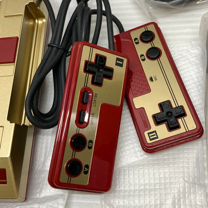 【中古品】 ニンテンドークラシックミニ ファミリーコンピュータ 週刊少年ジャンプ創刊50周年記念バージョン ゲームソフト レトロゲーム 023-260606-em-02-min 万代Net店