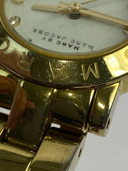 【中古品】【レディース】 MARC JACOBS マークジェイコブス MBM3057 クオーツ アナログ腕時計 198-250522-yn-06-min カラー：ゴールド 万代Net店