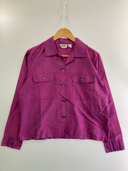 【中古品】【メンズ】 CHICO'S DESIGN SILK SHIRT チコズデザイン シルクシャツ 長袖シャツ トップス 146-250318-yn-09-min サイズ：1 カラー：ピンク系（光加減で紫・青っぽくも見えます） 万代Net店