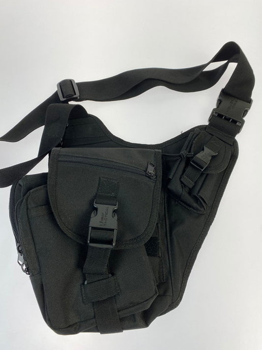 【中古品】【メンズ/レディース】 KOMBAT UK TACTICAL コンバット ユーケー タクティカル CROSS BAG クロスバック 斜め掛けバック 188-250321-em-20-min カラー：ブラック 万代Net店