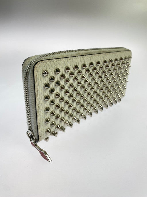 【LIFTる。景品】【中古品】【メンズ/レディース】 Christian Louboutin クリスチャンルブタン 3205076 PANETTONE WALLET パネトーネ ウォレット ラウンドウォレット 長財布 181-250331-em-03-min カラー：ホワイト系 万代Net店