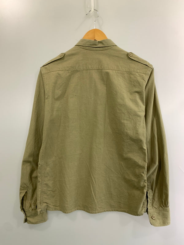 【現状渡し品】【メンズ】 U.S.ARMY ユーエスアーミー S S CHINO SHIRT 長袖 チノ シャツ メンズ ミリタリー 146-260510-em-30-min カラー：オリーブグリーン 万代Net店