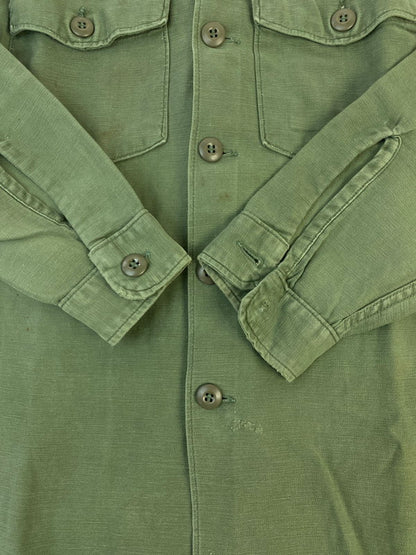 【現状渡し品】【メンズ】 U.S.ARMY ユーエスアーミー 60'S UTILITY SHIRT ユーティリティシャツ 146-250713-AS-7-min カラー：カーキ 万代Net店