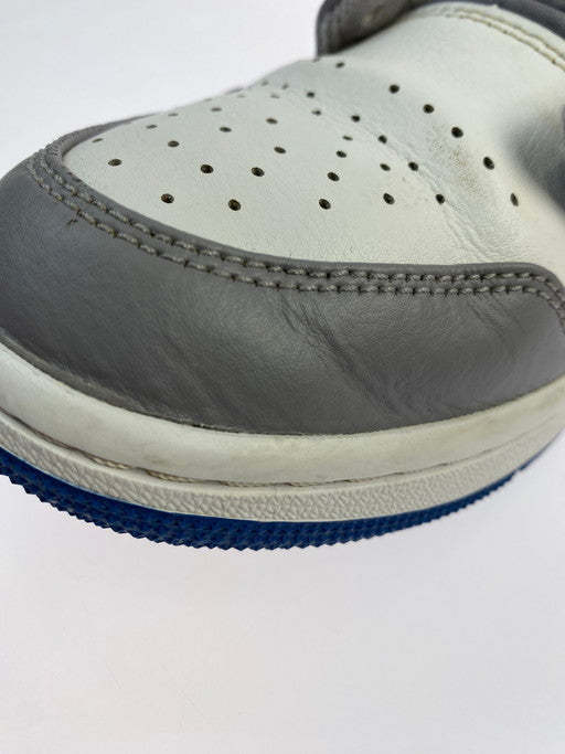 【中古品】【メンズ】 NIKE ナイキ DQ8426-014 AIR JORDAN 1 MID TRUE BLUE エアジョーダン ワン スニーカー シューズ 靴 160-250402-cn-5-min サイズ：27cm カラー：CEMENT GREY/WHITE TRUE BLUE 万代Net店