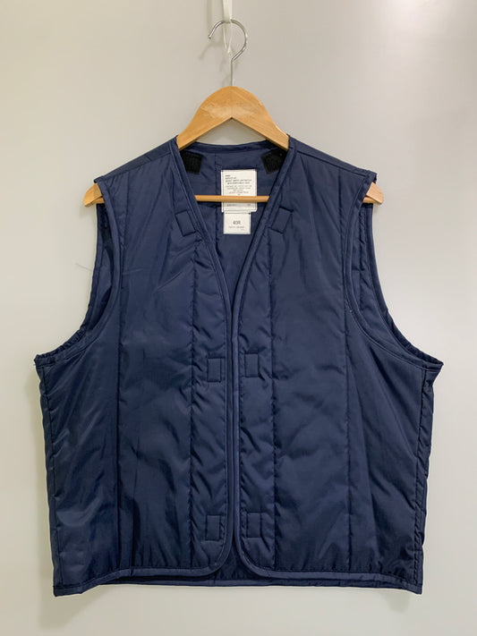 【中古品】【メンズ】 US.AIR FORCE アメリカ空軍 2230-VEST SPE1C1-19-D-1104 ベスト トップス 146-260617-yn-09-min サイズ：40R カラー：ネイビー 万代Net店