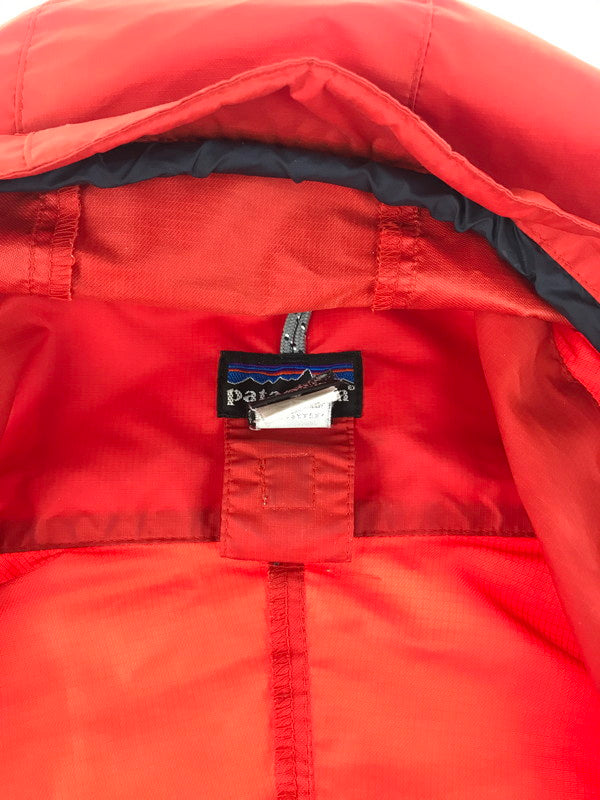 【現状渡し品】【メンズ】 patagonia パタゴニア 00'S ESSENSHELL PULLOVER 83651 00年代 エッセンシャル プルオーバー ライトアウター 144-251027-na-12-tag サイズ：M カラー：オレンジ 万代Net店