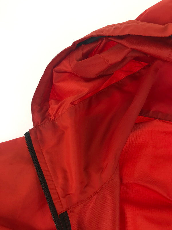 【現状渡し品】【メンズ】 patagonia パタゴニア 00'S ESSENSHELL PULLOVER 83651 00年代 エッセンシャル プルオーバー ライトアウター 144-251027-na-12-tag サイズ：M カラー：オレンジ 万代Net店