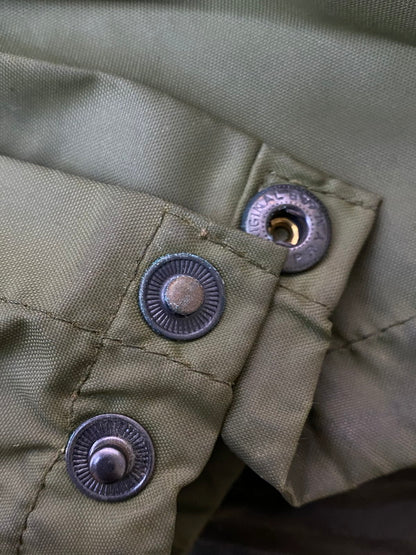 【現状渡し品】【メンズ】 HARDY ハーディー HOUSE OF HARDY イングランド製 オイルドジャケット 146-250419-ks-01-min サイズ：M カラー：カーキ 万代Net店