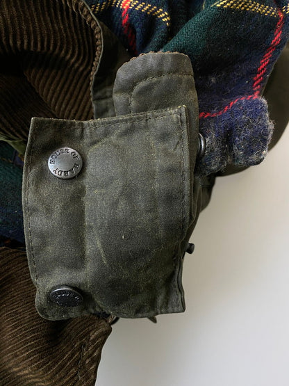 【現状渡し品】【メンズ】 HARDY ハーディー HOUSE OF HARDY イングランド製 オイルドジャケット 146-250419-ks-01-min サイズ：M カラー：カーキ 万代Net店