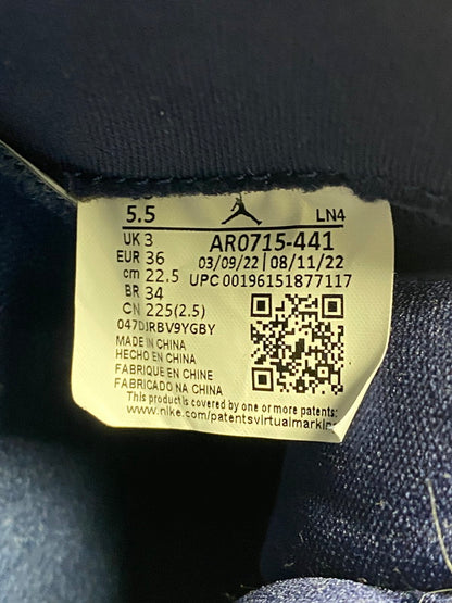 【中古品】【レディース】 NIKE ナイキ WOMEN'S AIR JORDAN 11 AR0715-441 ウィメンズ エア ジョーダン 11 スニーカー 靴 160-250422-yn-11-min サイズ：22.5cm US5.5 カラー：MIDNIGHT NAVY/METALLIC SILVER 万代Net店