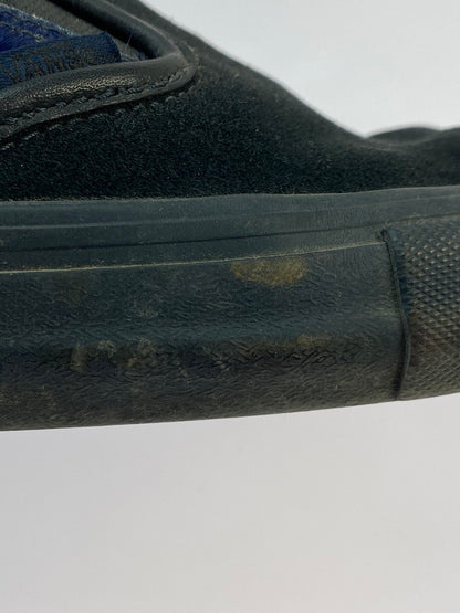 【現状渡し品】【メンズ】 VANS バンズ × ENGINEERED GARMENTS エンジニアドガーメンツ CLASSIC SLIP-ON クラシック スリッポン メンズ 靴 左右非対称 アシメトリ 162-250418-em-02-min サイズ：28.5cm カラー：ブラック/ネイビー 万代Net店