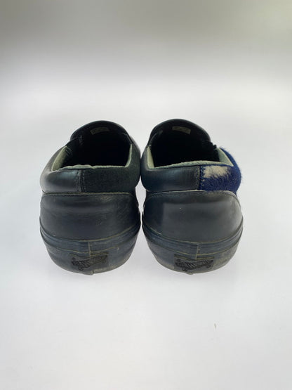 【現状渡し品】【メンズ】 VANS バンズ × ENGINEERED GARMENTS エンジニアドガーメンツ CLASSIC SLIP-ON クラシック スリッポン メンズ 靴 左右非対称 アシメトリ 162-250418-em-02-min サイズ：28.5cm カラー：ブラック/ネイビー 万代Net店