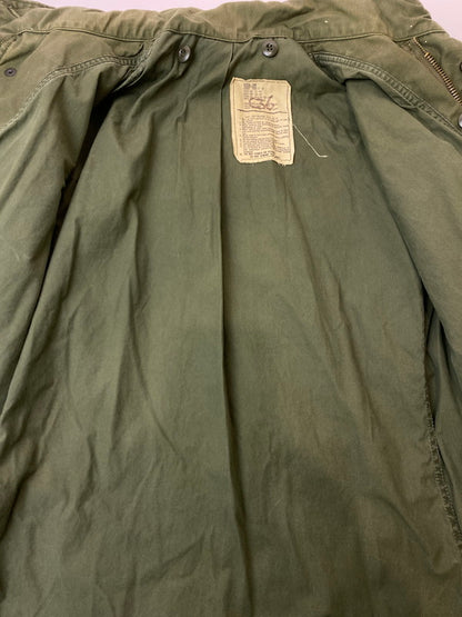 【現状渡し品】【メンズ】 ALPHA INDUSTRIES アルファインダストリーズ 70SM-65 フィールドジャケット DLA100-73-C-2905 ヴィンテージ ミリタリー ジャケット 145-251121-em-25-min サイズ：M カラー：カーキ 万代Net店