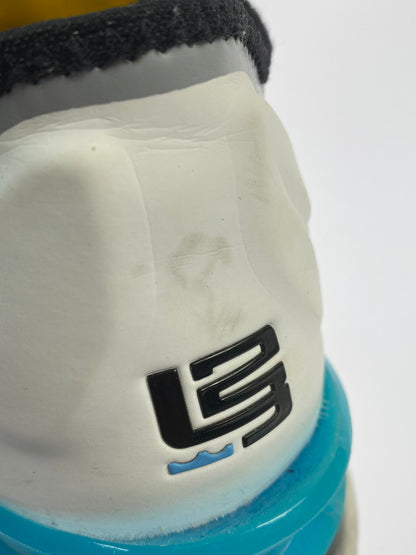 【中古品】【メンズ】 NIKE ナイキ CV7562-104 LEBRON 18 LOW CARTOON ART 靴 シューズ スニーカー SNEAKERS 160-250427-ks-70-min サイズ：26.5cm 万代Net店