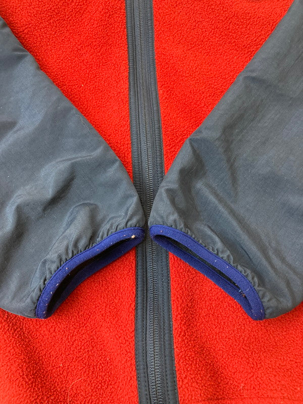 【中古品】【メンズ】 patagonia パタゴニア SHELLED SYNCHILA FLEECE HOODIE 25470FA15 シェルド シンチラ フリース フーディ フリースジャケット ナイロンジャケット メンズ 144-250509-em-05-min サイズ：S カラー：ネイビー/レッド 万代Net店