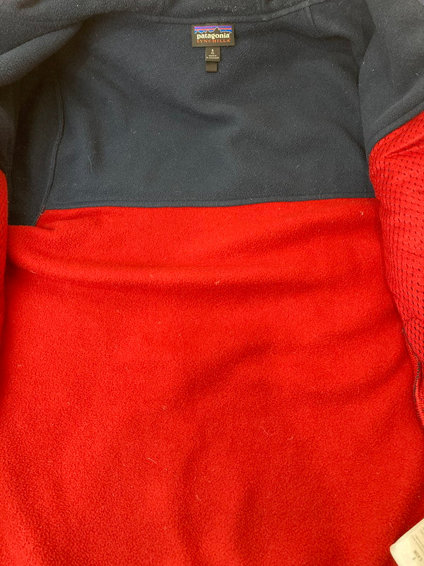 【中古品】【メンズ】 patagonia パタゴニア SHELLED SYNCHILA FLEECE HOODIE 25470FA15 シェルド シンチラ フリース フーディ フリースジャケット ナイロンジャケット メンズ 144-250509-em-05-min サイズ：S カラー：ネイビー/レッド 万代Net店