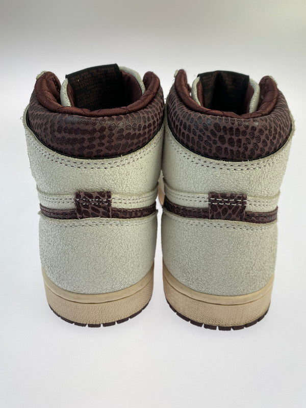 【中古美品】【レディース】 AIR JORDAN 1 RETRO HIGH OG SP A MA MANIERE DO7097-100 エア ジョーダン 1 レトロ ハイ ア マ マニエール スニーカー 靴 166-250507-yn-06-min サイズ：24.0cm US5.5 カラー：SAIL/BURGUNDY CRUSH 万代Net店