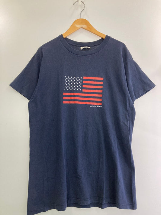 【中古品】【メンズ】 CALVIN KLEIN 90's AMERICAN FLAG TEE カルバンクライン ショートスリーブTシャツ 半袖Tシャツ トップス 146-250508-yn-20-min サイズ：L カラー：ネイビー 万代Net店