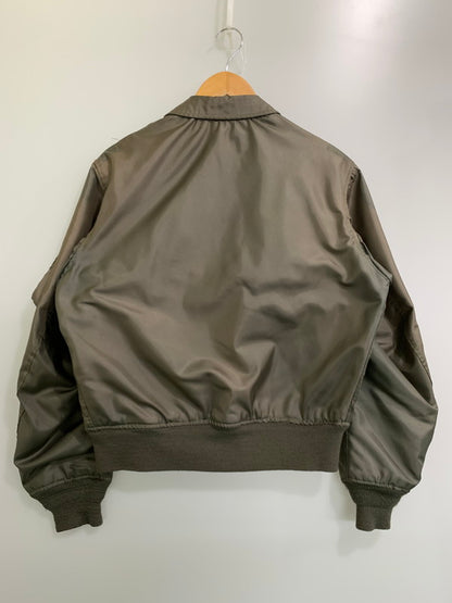【現状渡し品】【メンズ】 U.S.AIR FORCE ウーエスエアフォース CWU-45P FLIGHT JACKET フライトジャケット 146-250503-ks-16-min サイズ：不明 カラー：オリーブ 万代Net店