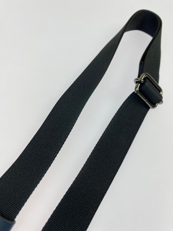 【中古品】【メンズ/レディース】 CALVIN KLEIN カルバンクライン CLUTCH BAG クラッチバッグ カバン 188-250520-AS-18-min カラー：ネイビー 万代Net店