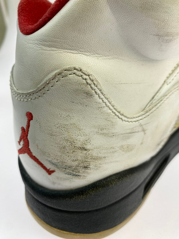 【現状渡し品】【メンズ】 NIKE ナイキ AIR JORDAN 5 RETRO 136027-100 エアジョーダン 5 レトロ スニーカー 靴 160-250509-yn-13-min サイズ：27.0cm US9 カラー：WHITE/FIRE RED-BLACK 万代Net店