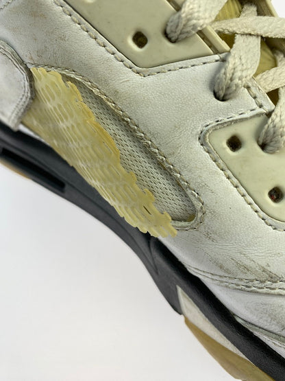 【現状渡し品】【メンズ】 NIKE ナイキ AIR JORDAN 5 RETRO 136027-100 エアジョーダン 5 レトロ スニーカー 靴 160-250509-yn-13-min サイズ：27.0cm US9 カラー：WHITE/FIRE RED-BLACK 万代Net店