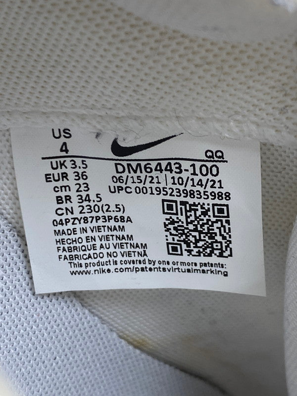 【中古品】【レディース】 NIKE ナイキ BLAZER LOW / SACAI DM6443-100 ブレーザー ロー サカイ スニーカー 靴 166-250509-yn-20-min サイズ：23.0cm US4 カラー：WHITE/SAIL-WHITE 万代Net店