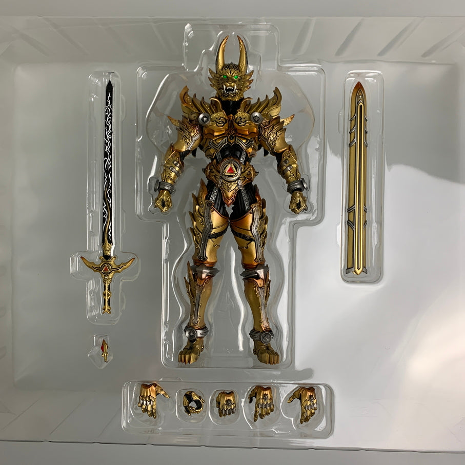 【中古品】 魔戒可動 黄金騎士 ガロ 冴島鋼牙 牙狼 GARO 魂ウェブ商店 バンダイ フィギュア 044-260522-em-24-min 万代Net店