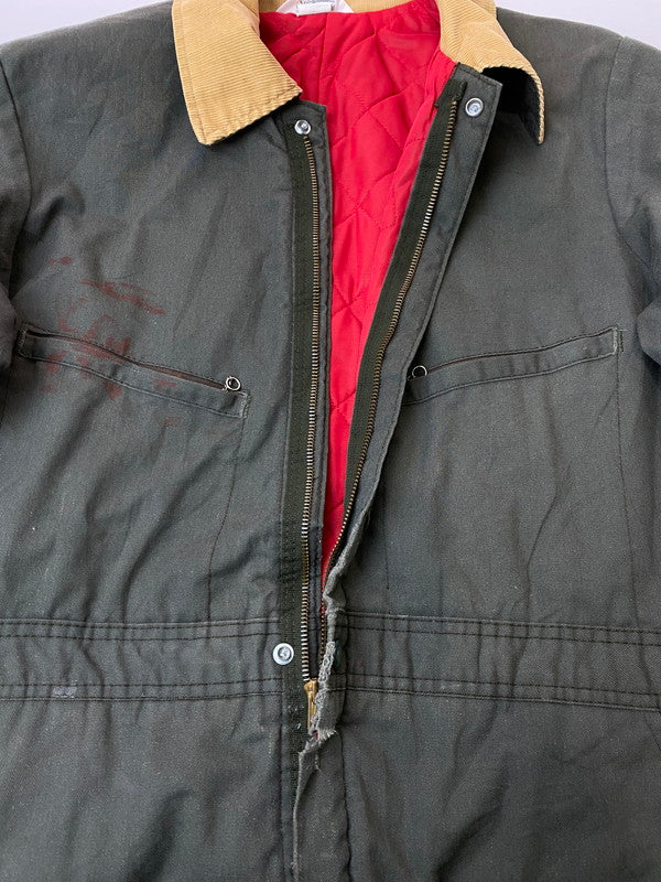 【現状渡し品】【メンズ】 KEY INPERIAL キー・インペリアル オールインワン ジャンプスーツ USA製 TALONジップ アメリカ製 ツナギ 157-251216-em-03-min カラー：オリーブカーキ 万代Net店