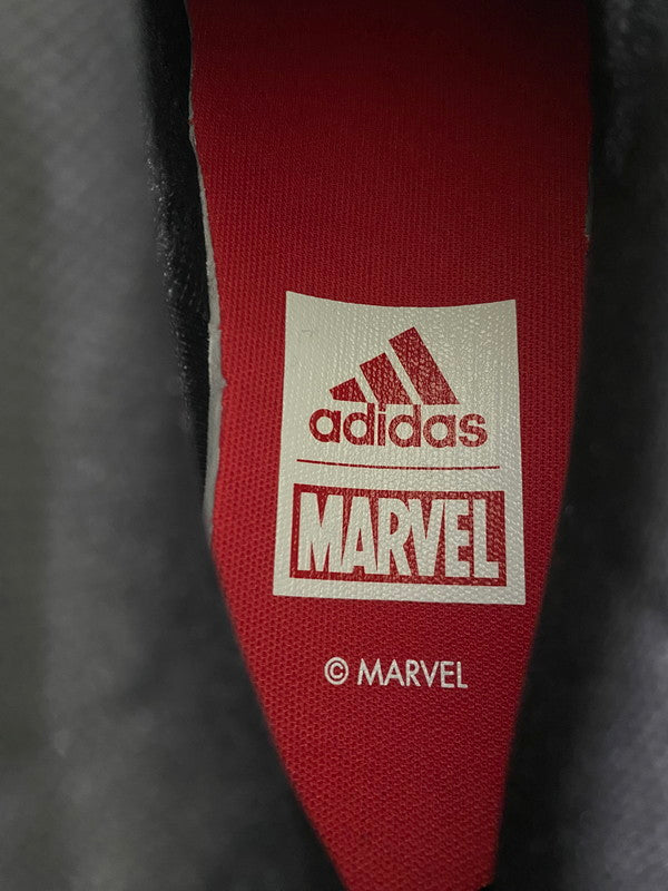 【中古美品】【メンズ】 adidas アディダス T-MAC 1 MARVEL EF2399 ティーマック1 マーベル スニーカー 靴 161-250512-yn-05-min サイズ：26.0cm カラー：CORE BLACK/SILVER METALLIC/NIGHT METALLIC 万代Net店