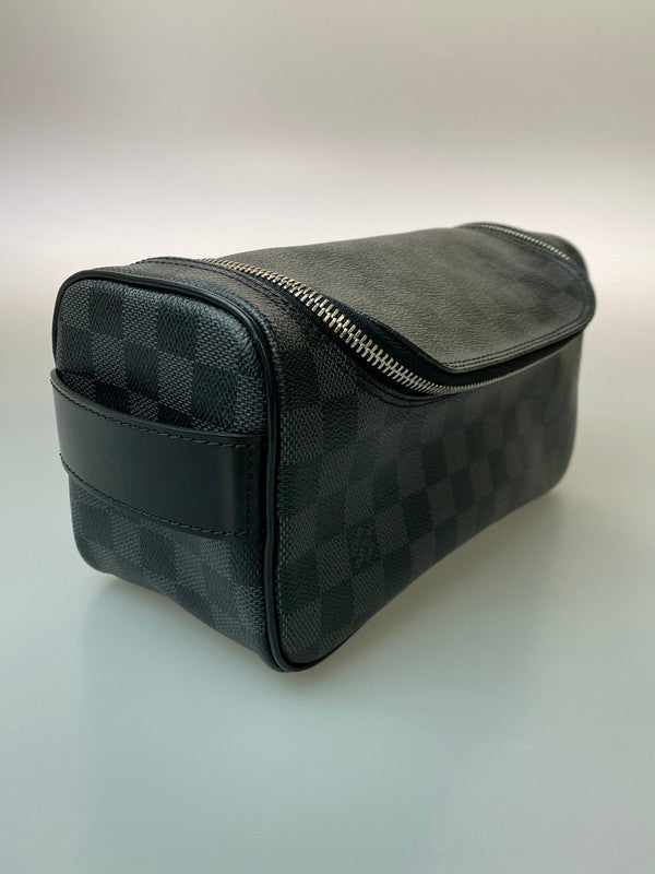 【中古品】【メンズ/レディース】 LOUIS VUITTON ルイ・ヴィトン ダミエグラフィット トワレ ポーチ N47625 BA2105 179-250517-yn-20-min カラー：ブラック 万代Net店