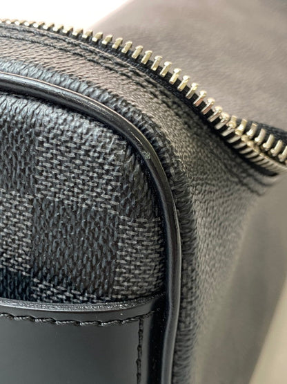 【中古品】【メンズ/レディース】 LOUIS VUITTON ルイ・ヴィトン ダミエグラフィット トワレ ポーチ N47625 BA2105 179-250517-yn-20-min カラー：ブラック 万代Net店