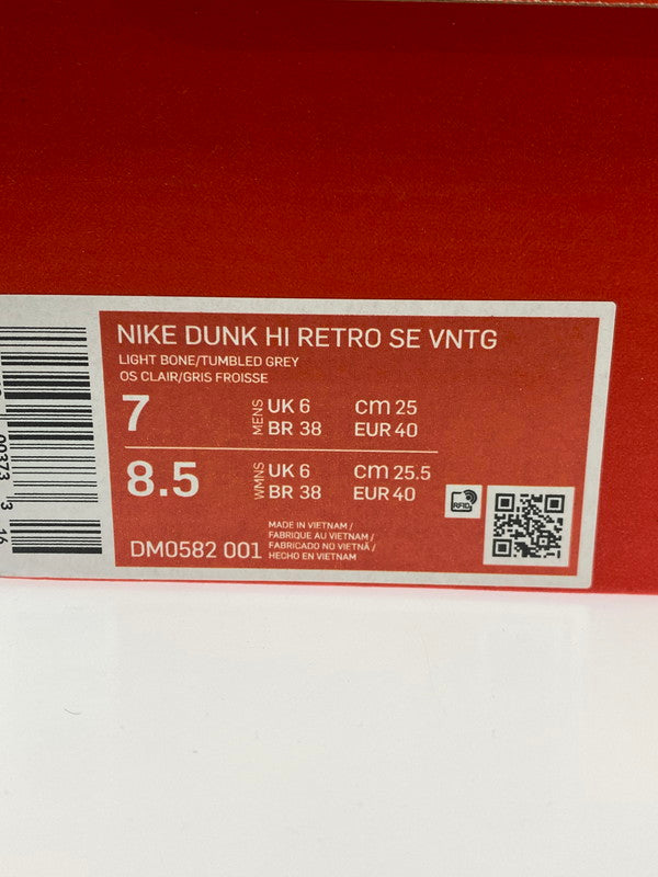【中古品】【メンズ】 NIKE ナイキ DUNK HI RETRO SE VNTG DM0582-001 ダンク ハイ レトロ シーズナル エディション ヴィンテージ スニーカー メンズ 靴 シューズ 160-250519-em-02-min サイズ：25cm カラー：ライトボーンアンド タンブルドグレー 万代Net店