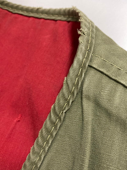 【現状渡し品】【メンズ】 INSULAIR WARMSTER 60S REVERSIBLE HUNTING VEST リバーシブルハンティング ベスト 146-250803-ks-08-min サイズ：不明 カラー：カーキ/レッド 万代Net店