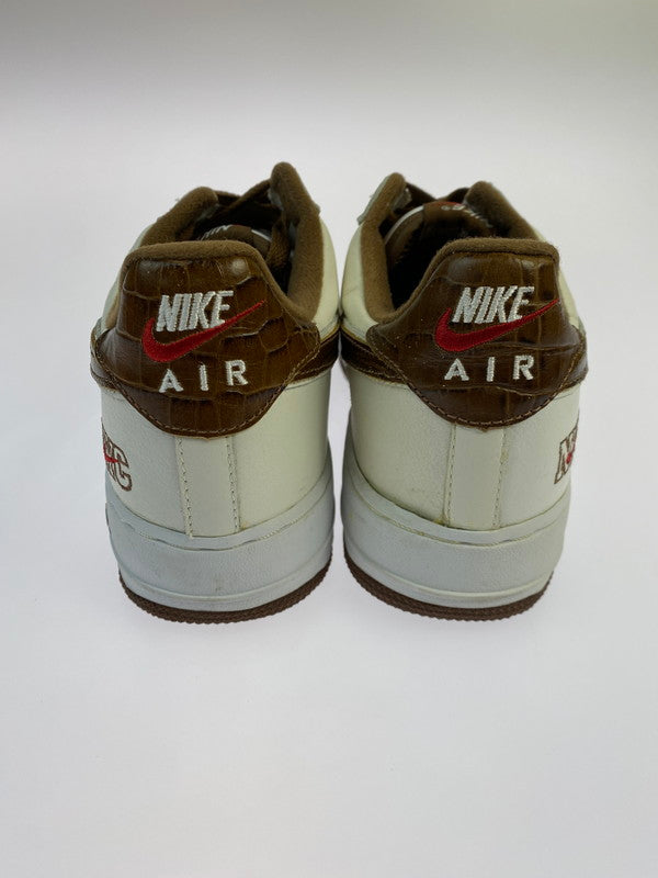 【中古品】【メンズ】 NIKE ナイキ 306509-121 03年製 AIR FORCE 1 LOW NYC 靴 シューズ スニーカー 160-250526-AS-37-min サイズ：27.5cm カラー：WHITE/BISON-VARSITY RED 万代Net店