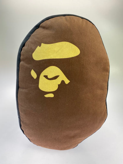 【中古品】【メンズ/レディース】 A BATHING APE アベイシングエイプ APE HEAD CUSHION クッション 雑貨 208-250603-AS-47-min カラー：ブラウン/ブラック 万代Net店