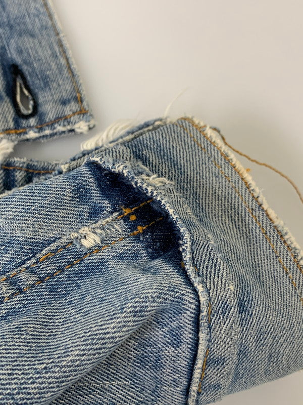 【現状渡し品】【メンズ】 Levi's リーバイス 70's CUSTOM DENIM JACKET カスタム デニムジャケット アウター 146-250602-yn-04-min カラー：ライトインディゴ 万代Net店