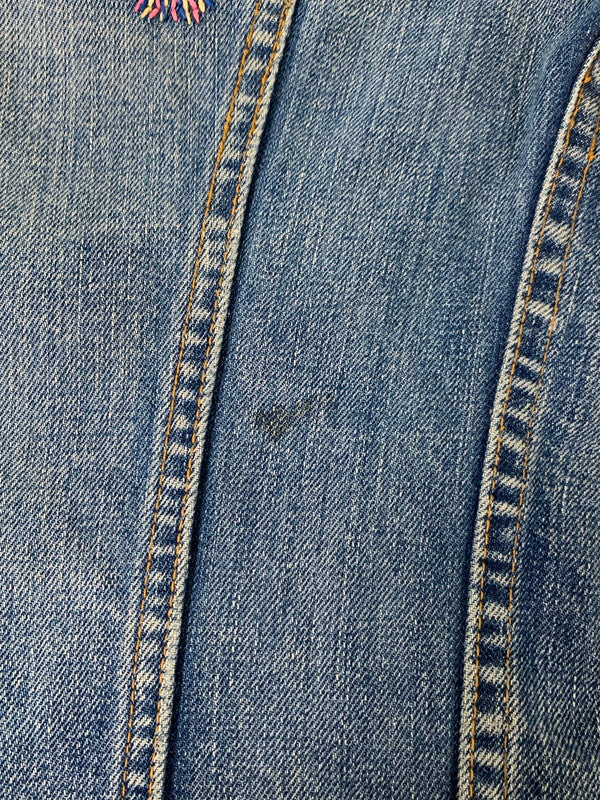 【現状渡し品】【メンズ】 Levi's リーバイス 70's CUSTOM DENIM JACKET カスタム デニムジャケット アウター 146-250602-yn-04-min カラー：ライトインディゴ 万代Net店