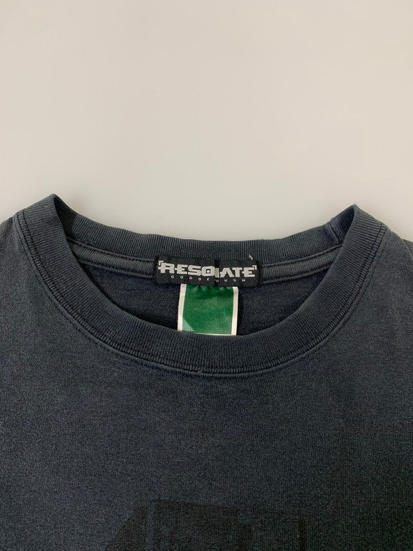 【現状渡し品】【メンズ】 RESONATE GOOD ENOUGH WEIMAR DESSAU PRINT TEE リゾネイトグッドイナフ プリントTシャツ 半袖Tシャツ トップス 142-250602-yn-23-min サイズ：02 カラー：ブラック 万代Net店