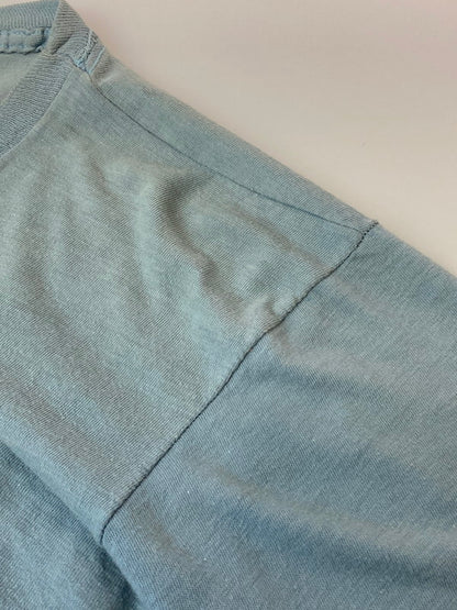 【現状渡し品】【メンズ】 MICKEY MOUSE 70S 両面プリントTシャツ ショートスリーブ 146-250604-AS-14-min カラー：ブルー系 万代Net店