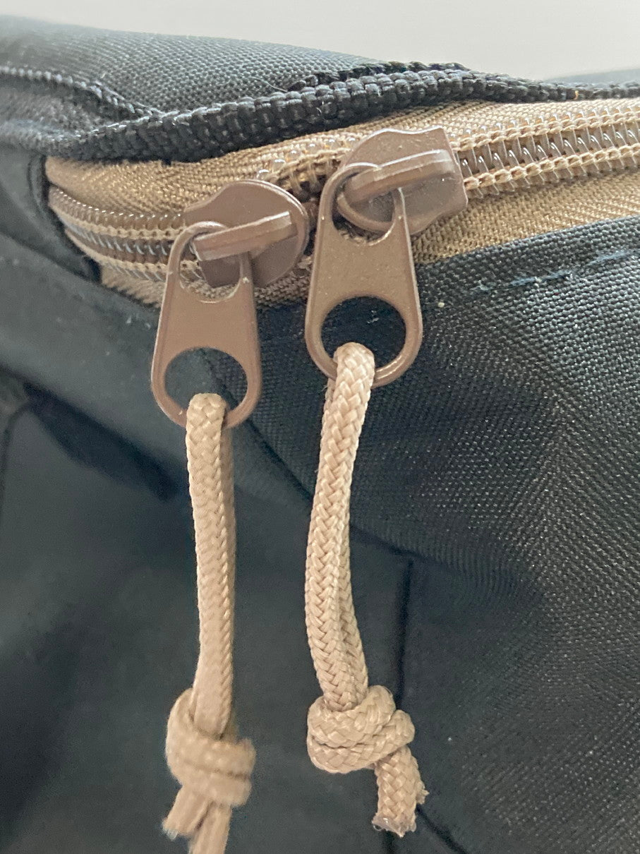 【中古品】 COLEMAN コールマン BEAUTY&YOUTH ビューティー アンド ユース 別注 デイリークーラー バッグ 鞄 188-250621-cn-10-min カラー：ブラック系 万代Net店