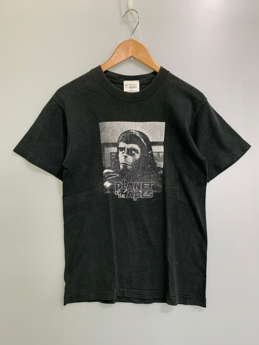 【中古品】【メンズ】 PLANET OF THE APE プラネットオブジエイプス 90'S OFFCIAL PRINT TEE ショートスリーブ 146-250611-AS-54-min サイズ：S カラー：ブラック 万代Net店