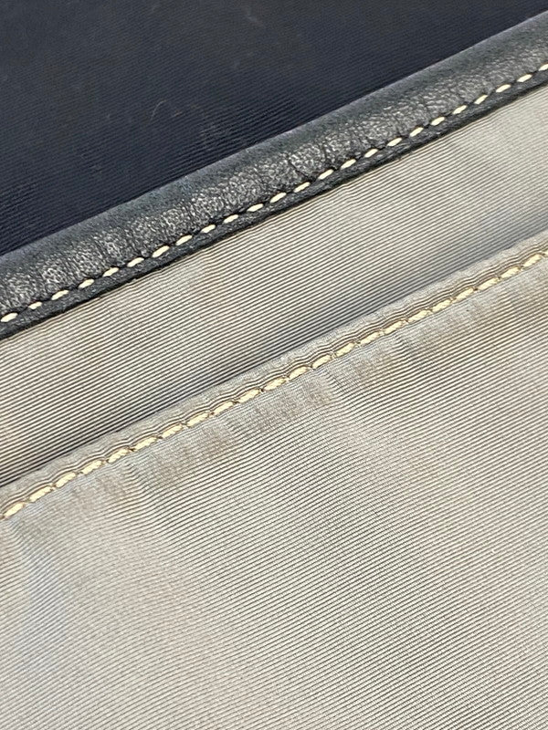 【中古品】【メンズ/レディース】 COACH コーチ MESSENGER BAG F70443 メッセンジャーバッグ バッグ カバン 181-250613-jt-04-min カラー：グレー 万代Net店