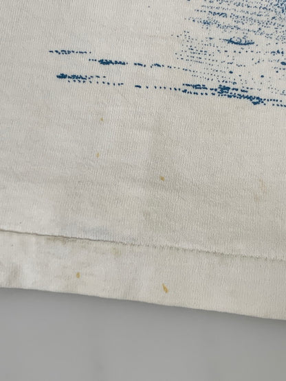 【中古品】【メンズ】 ANNA MARIA ISLAND 80S PICTURE PRINT SHIRT アンナマリアアイランド 80年代 ピクチャー プリント Tシャツ トップス 146-250616-jt-11-min サイズ：XL カラー：ホワイト 万代Net店