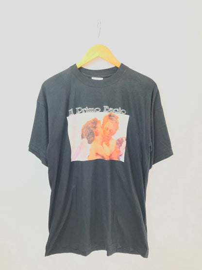 【中古品】【メンズ】 WILLIAM BOUGUEREAU ウィリアム アドルフ ブグロー FIRST KISS ART S/S TEE ファースト キス アート Tシャツ 半袖Tシャツ アートプリント トップス 146-260511-ty-03-tagh サイズ：L カラー：ブラック 万代Net店