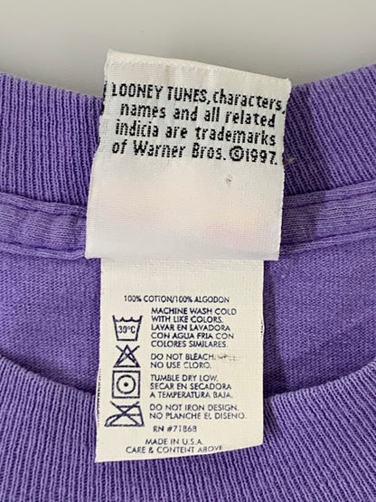 【中古品】【メンズ】 LOONEY TUNES ルーニー・テューンズ 90S NOT IN THIS LIFE TIME TEE 90年代 プリントTシャツ トップス 146-250616-jt-14-min カラー：パープル 万代Net店