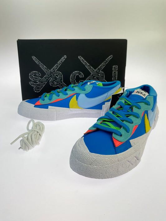 【未使用品】【メンズ】 NIKE ナイキ ×KAWS カウズ ×SACAI サカイ DM7901-400 BLAZER LOW NEPTUNE BLUE 靴 シューズ スニーカー 160-250617-AS-2-min サイズ：28.5cm カラー：NEPTUNE BLUE/BLUECAP-WHITE 万代Net店
