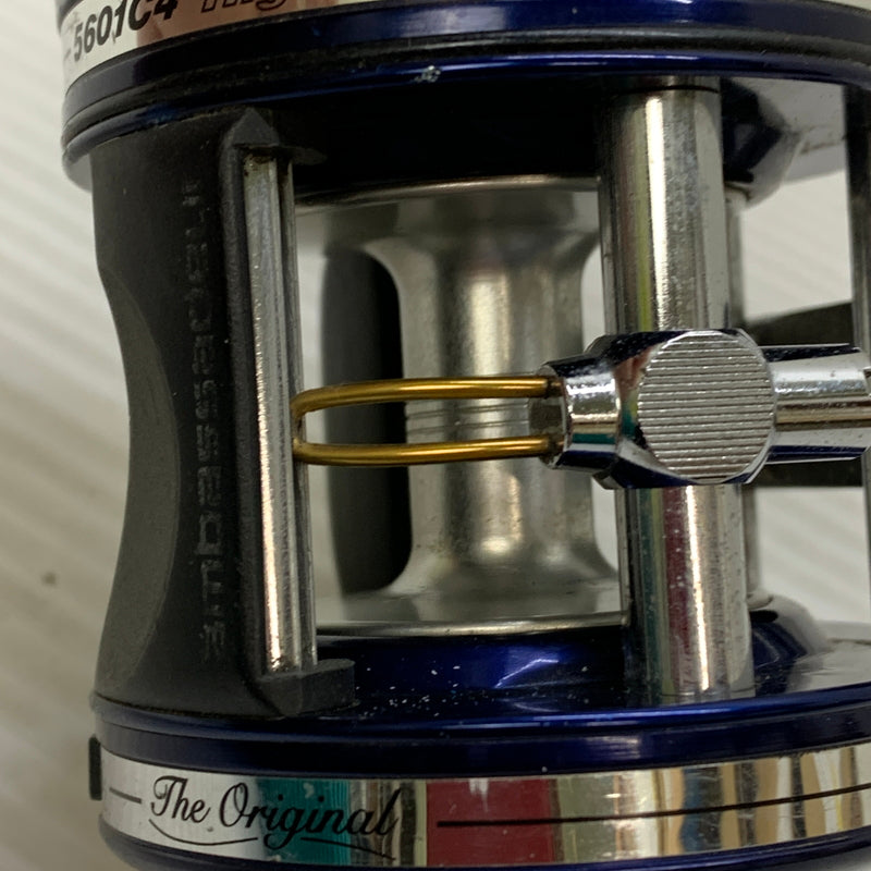 【現状渡し品】 AbuGarcia アブガルシア アンバサダー 5601C4 リール 釣り フィッシング 釣り道具 134-260427-em-01-min 万代Net店