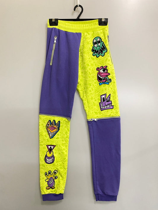 【中古品】【メンズ】 ADIDAS アディダス × JEREMY SCOTT ジェレミースコット スウェットパンツ ボトムス 159-260807-jt-21-min サイズ：XS カラー：パープル/イエロー 万代Net店